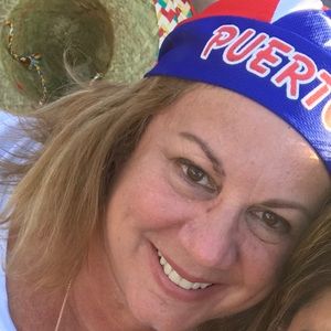 Meet your Posher, Ceila